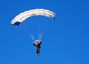 开云体育-阿克一锤定音！马竞决胜局险胜哥伦比亚，荷兰铁卫化身关键先生