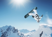 开云体育下载-绝杀之夜的冰与火，乔治连击定乾坤，湖人终场一剑封喉