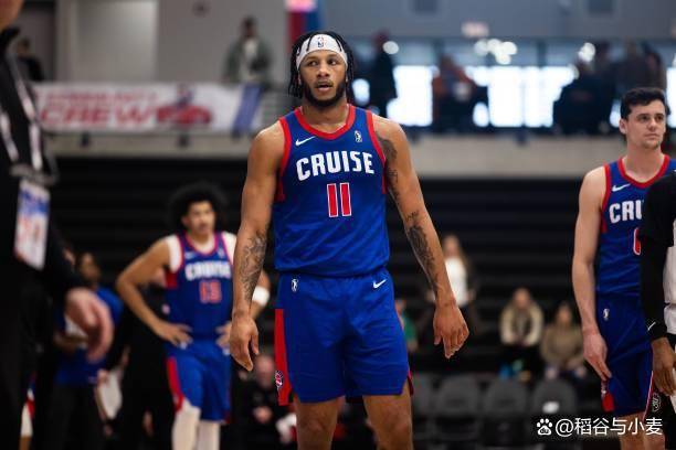 活塞队球员表现出色获得赞誉 活塞队球员表现出色获得赞誉