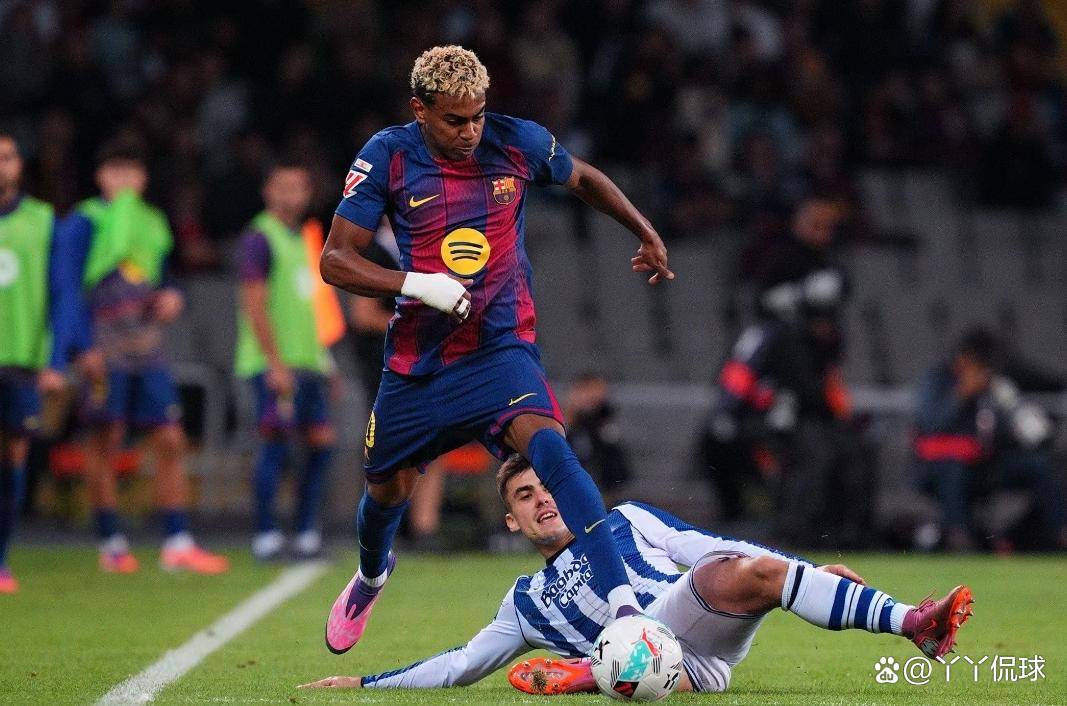 塞维利亚队保持不败,继续领跑 塞维利亚队保持不败,继续领跑