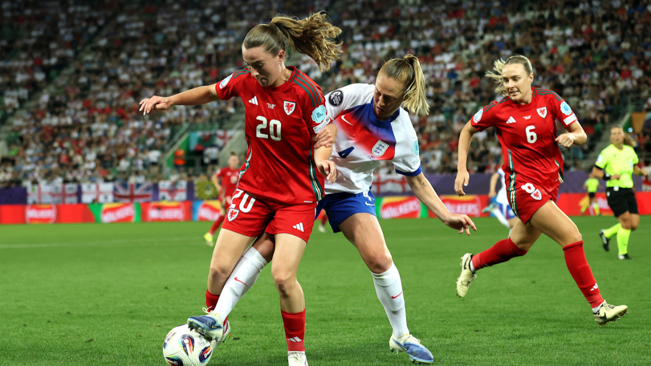 包含瑞士女足成功晋级淘汰赛，迎接下一场挑战的词条