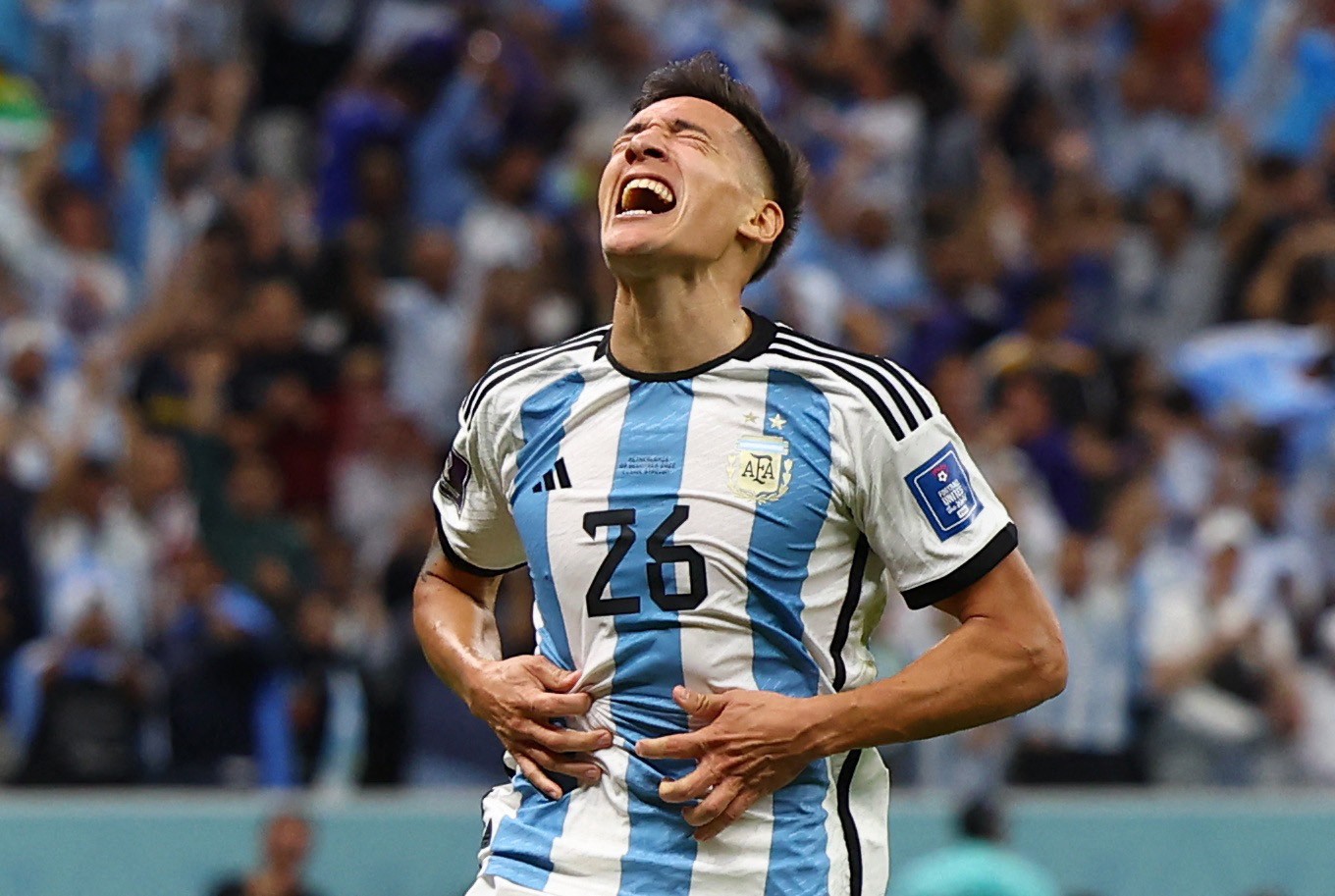 冰岛队取得胜利，成功挺进半决赛的简单介绍