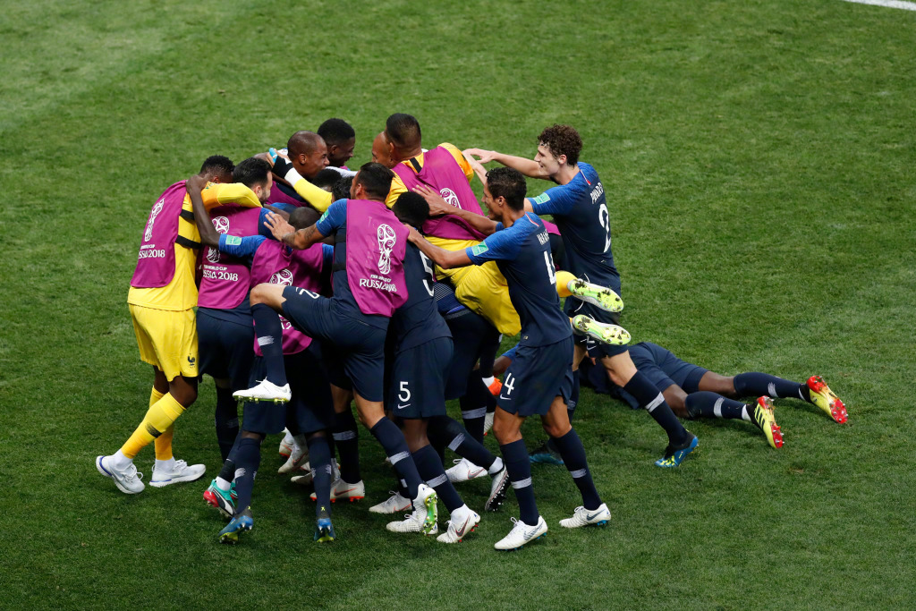 关于瑞典队险胜法国队,奥恰洛夫惊艳四座的信息 关于瑞典队险胜法国队,奥恰洛夫惊艳四座的信息