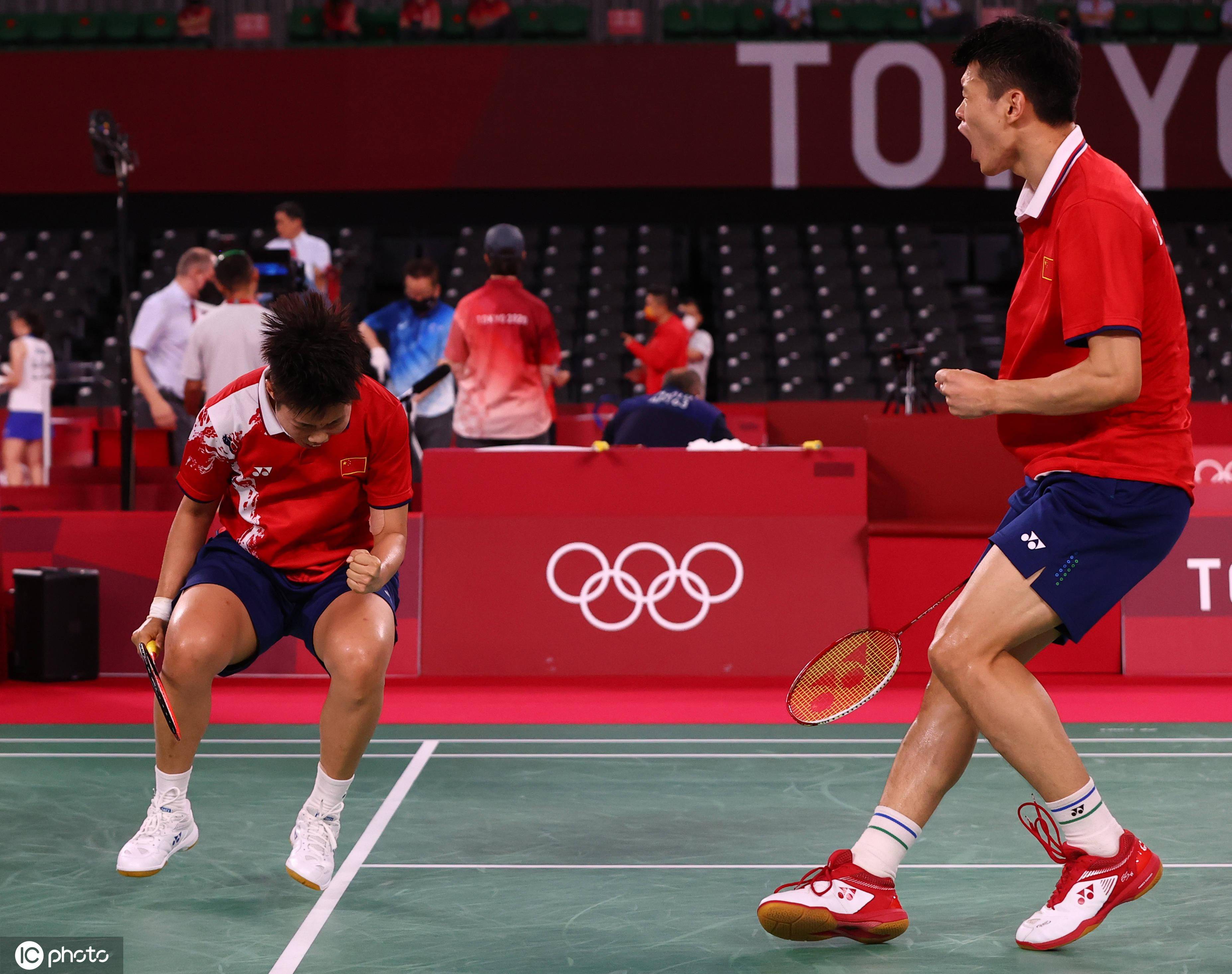 包含中国队碾压泰国队，辛杜惊艳四座的词条