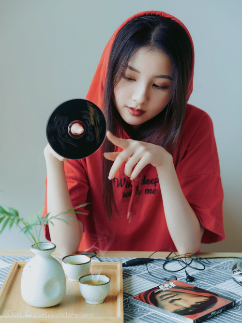 维尼修斯爆发引领皇马新章，皇家社会持续施压毕尔巴鄂